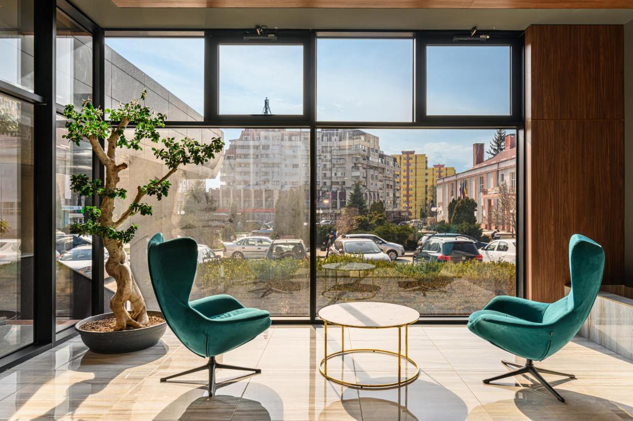 Hotel Central Pascani Εξωτερικό φωτογραφία